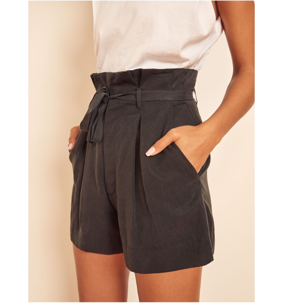 Castel Short Black