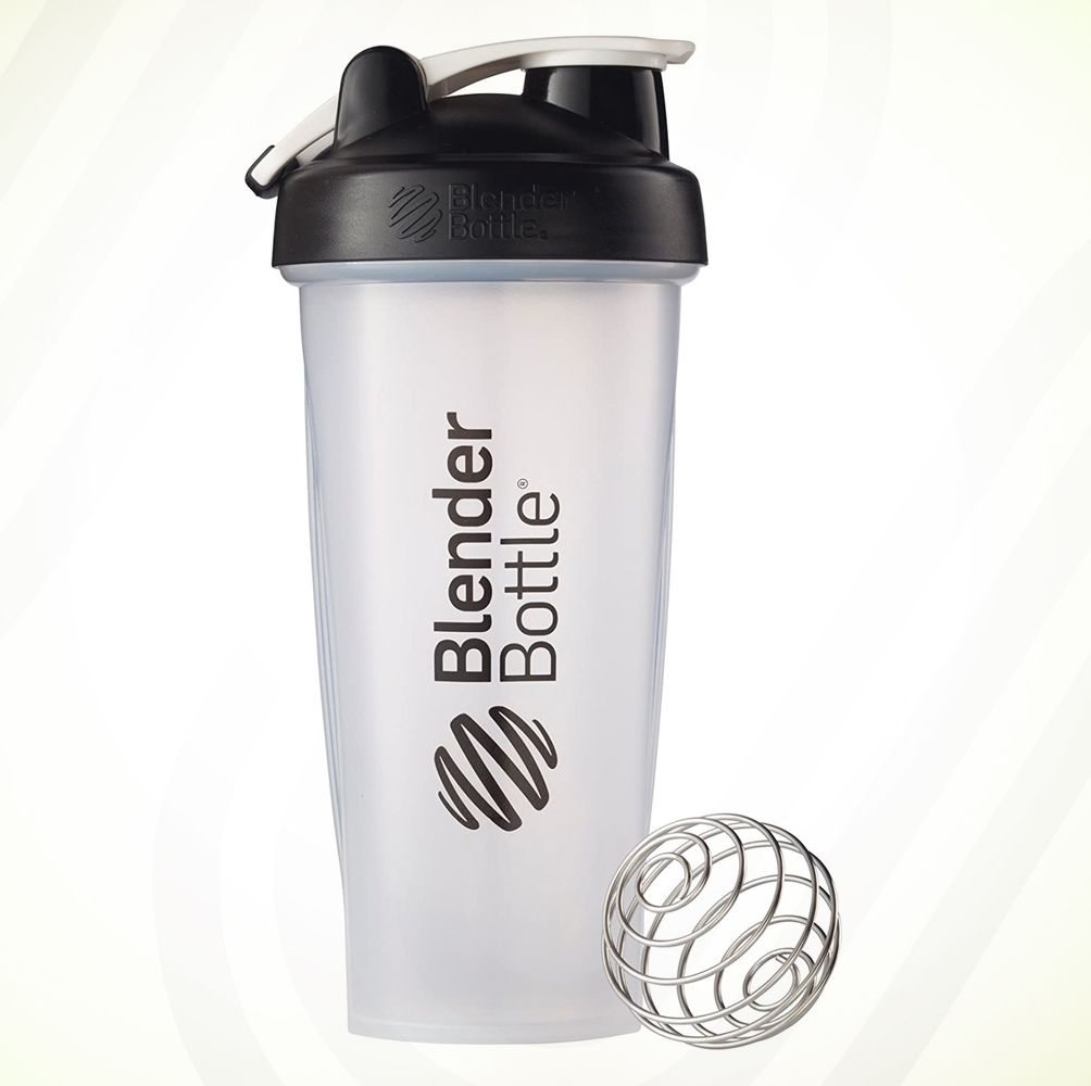 These Are the Best Shaker Bottles for Making Smoothies and Shakes Fast