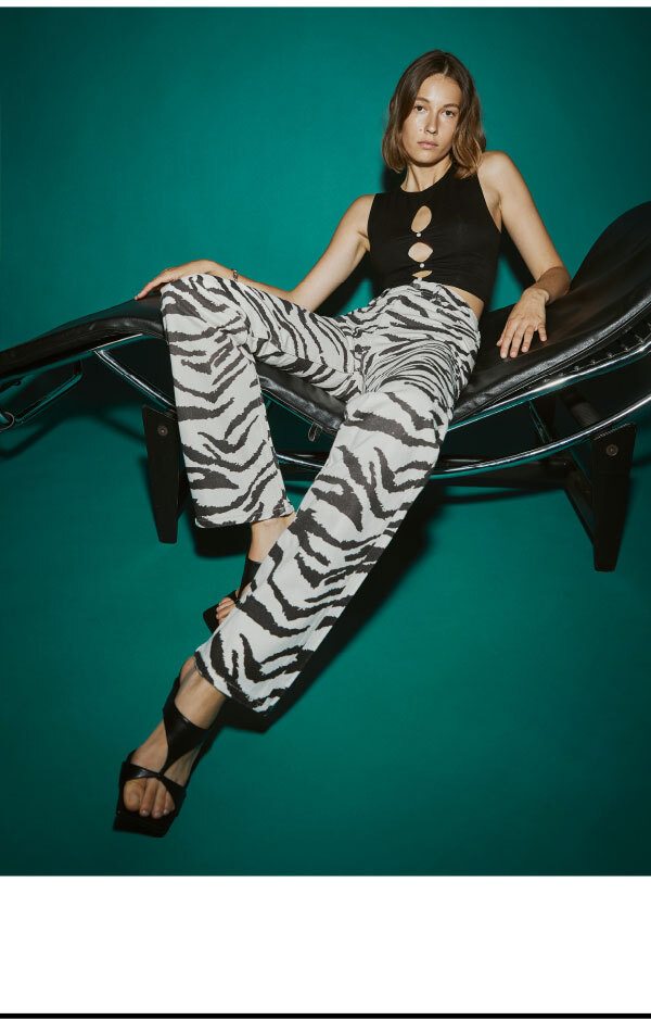Tiger High Rise Straight Long Jeans White Tiger and Emilio Top Black