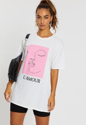 L'Amour Face Oversized Graphic T-Shirt