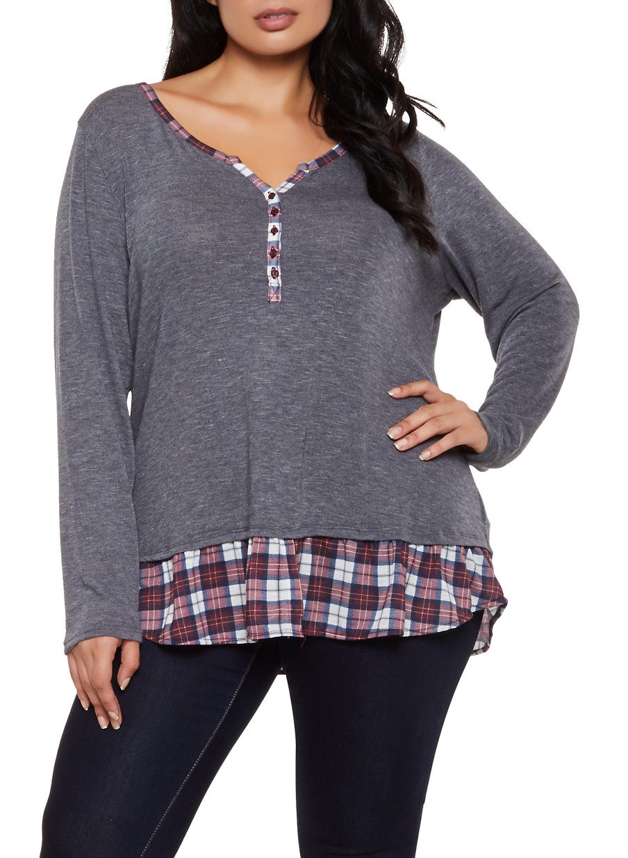 Plus Size Plaid Trim Top