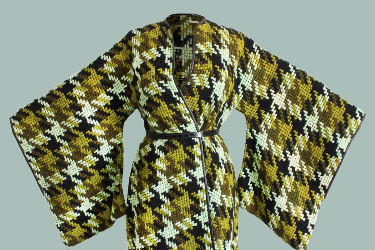 This Bonnie Cashin Coat Amps Up the Drama of Fall Dressing