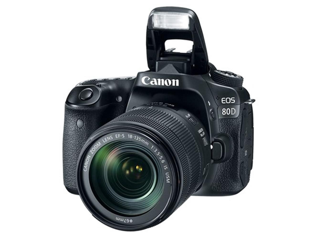 CANON EOS 80D W/EF-S 18-135 IS USM LENS
