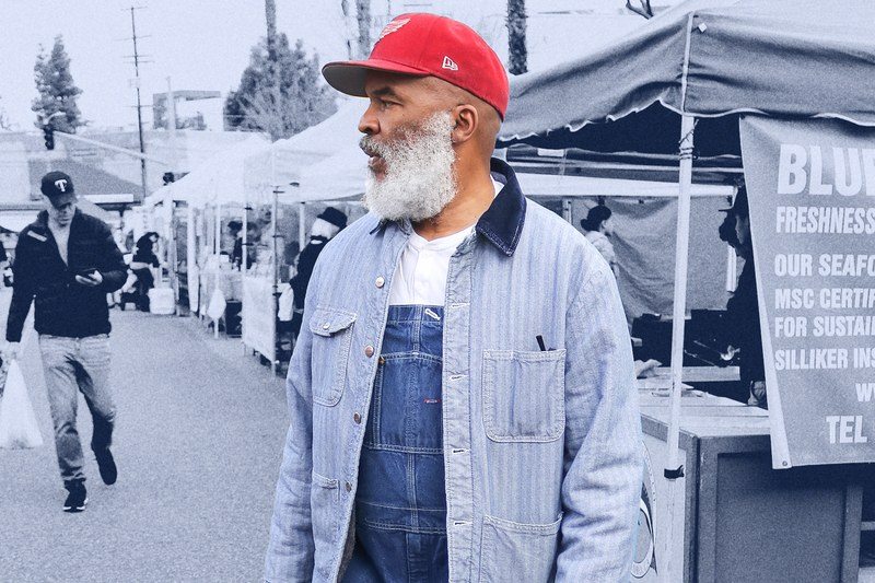 David Alan Grier in overalls