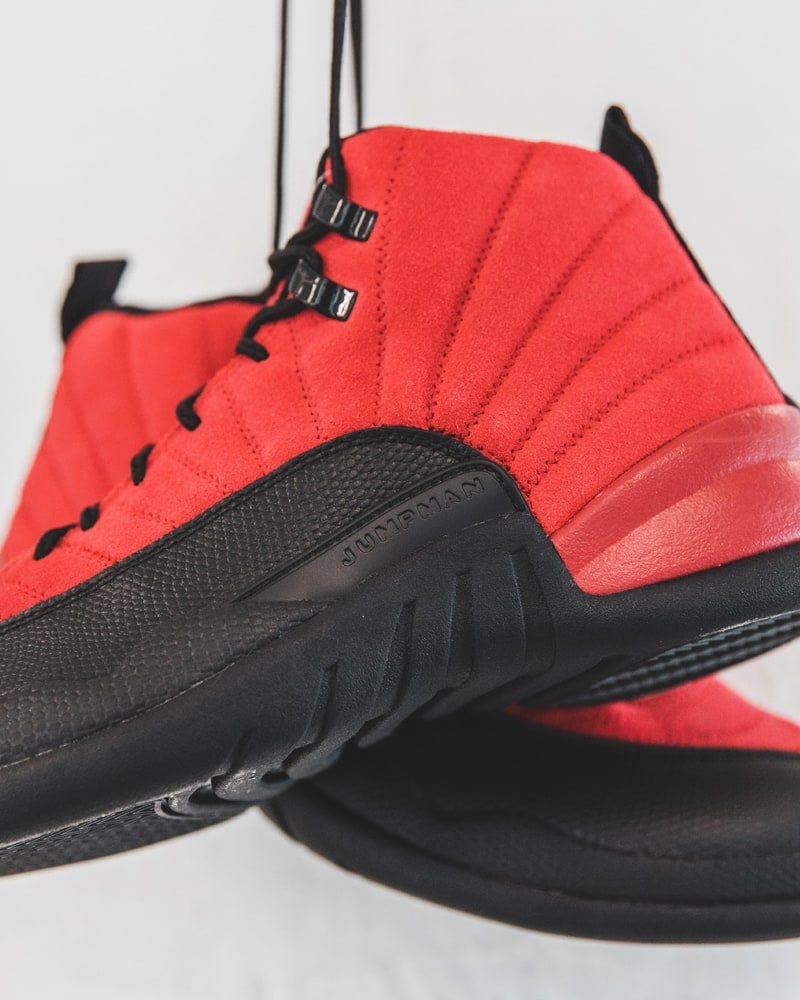 Air Jordan 12 "Varsity Red"