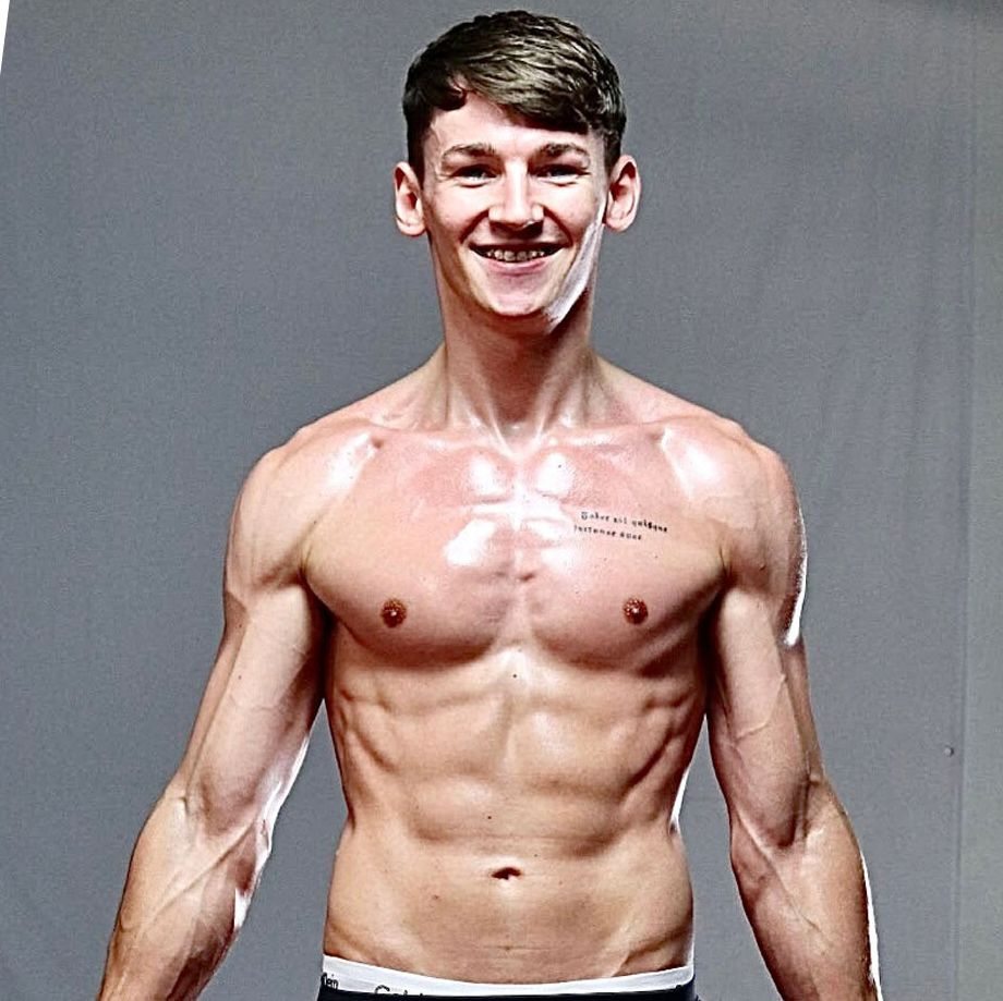 This Guy Gave up 'Atrocious' Eating Habits and Got Ripped