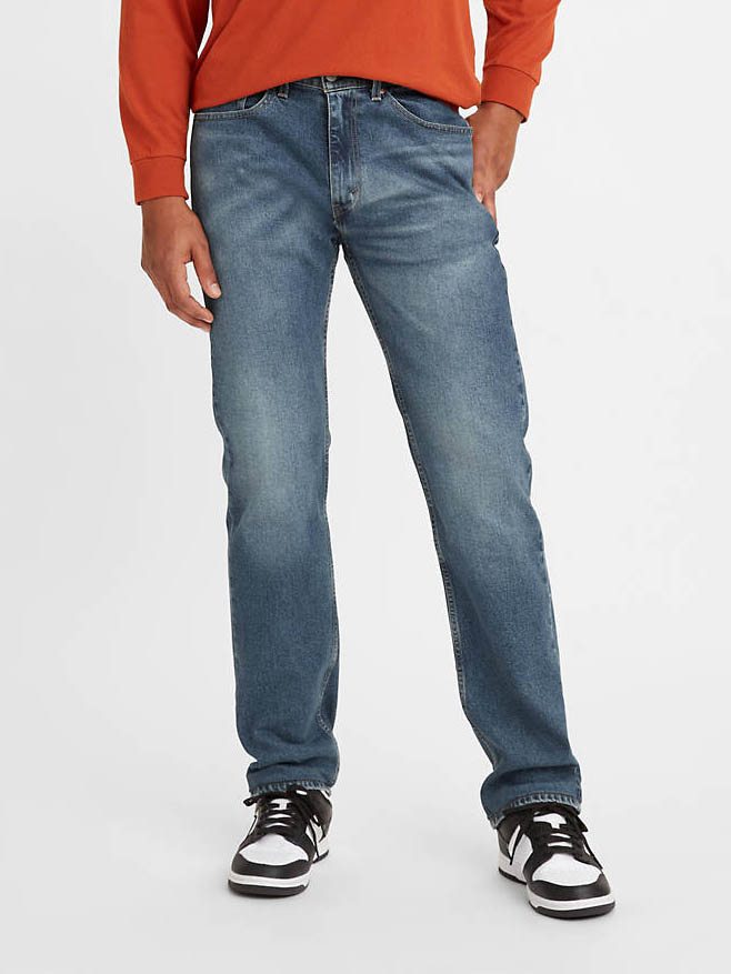 SHOP JEANS AT 40% OFF