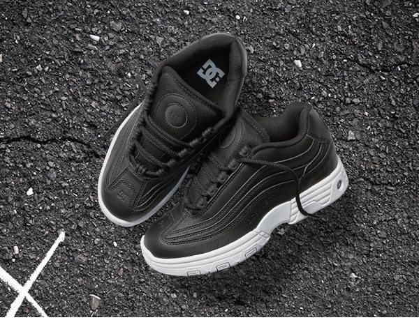 Introducing the Womens Legacy Lite Collection - DC Shoes Email Archive