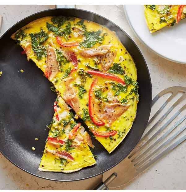 Prosciutto, Kale, and Red Bell Pepper Skillet Frittata