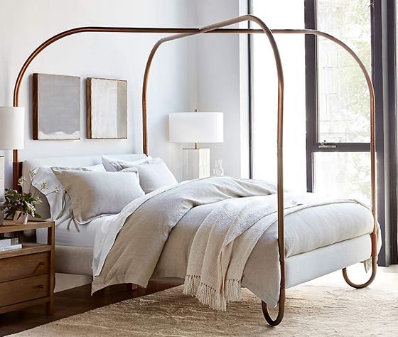 Gracia Upholstered Bed