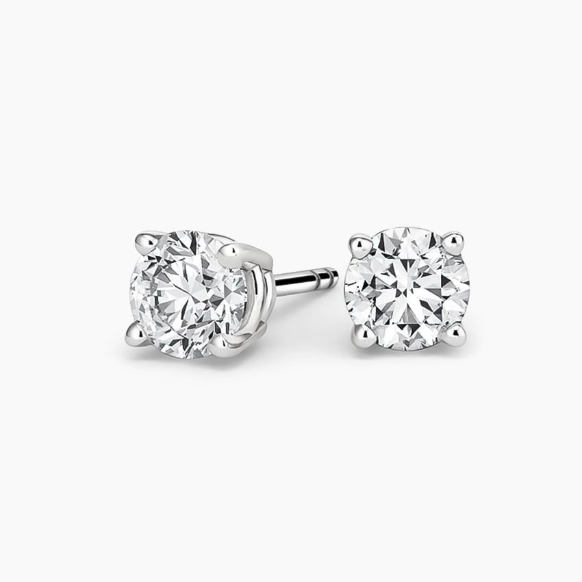 Round Diamond Stud Earrings