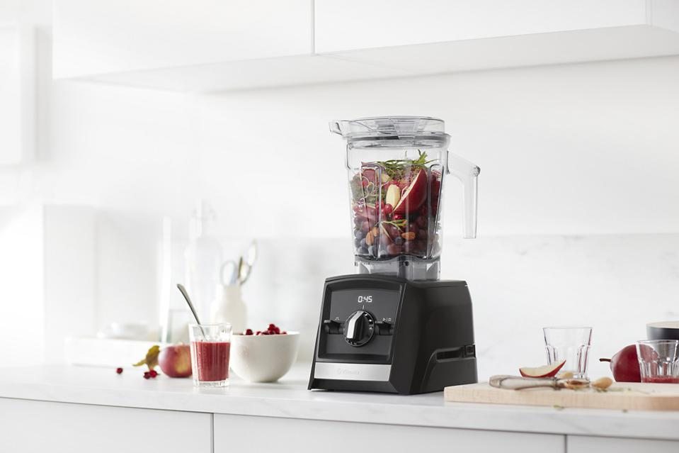 The 9 Best Blenders For Smoothies, Soups, Ice And More