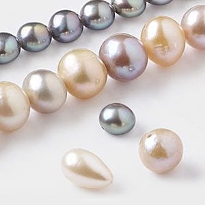 Cultured Freshwater Pearl Meaning and Properties