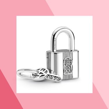 Pandora padlock charm