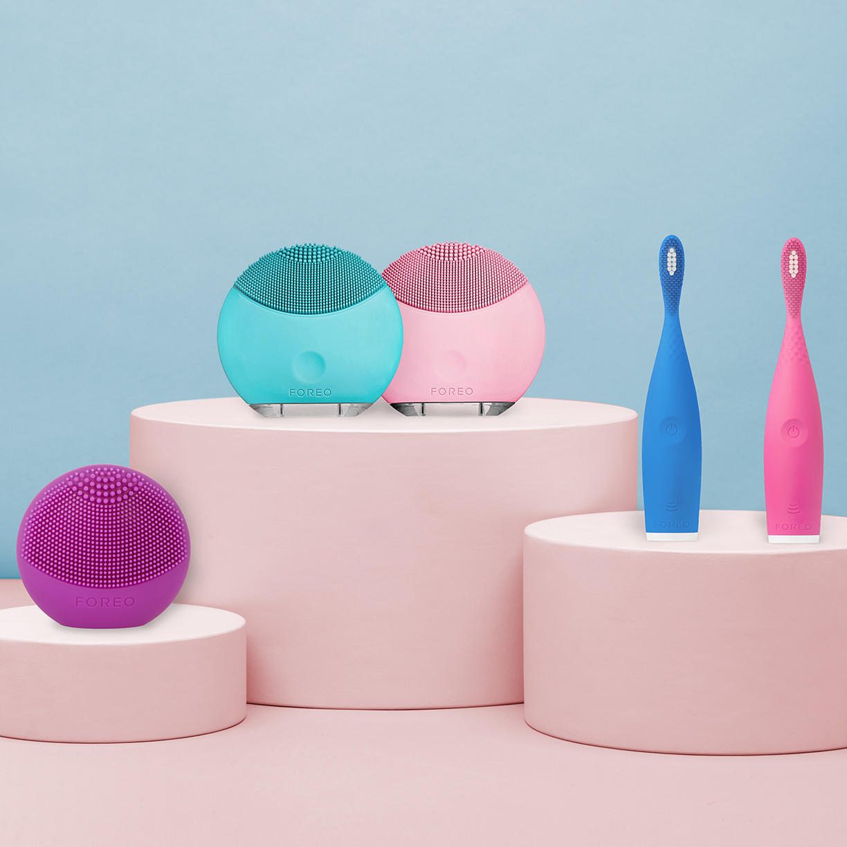 Our Favorite Beauty Tools ft. Foreo Up to 50% Off