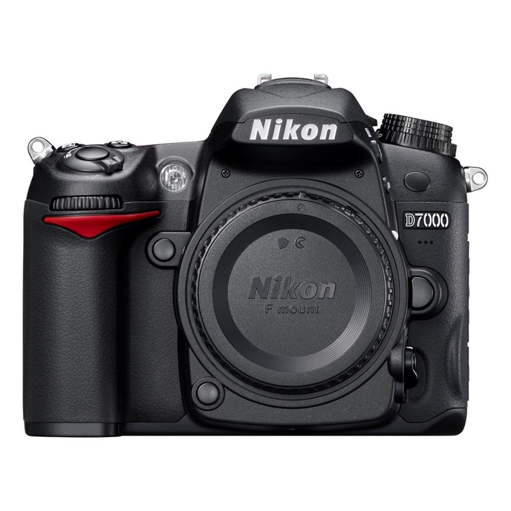 USED NIKON D7000 DSLR BODY 8+