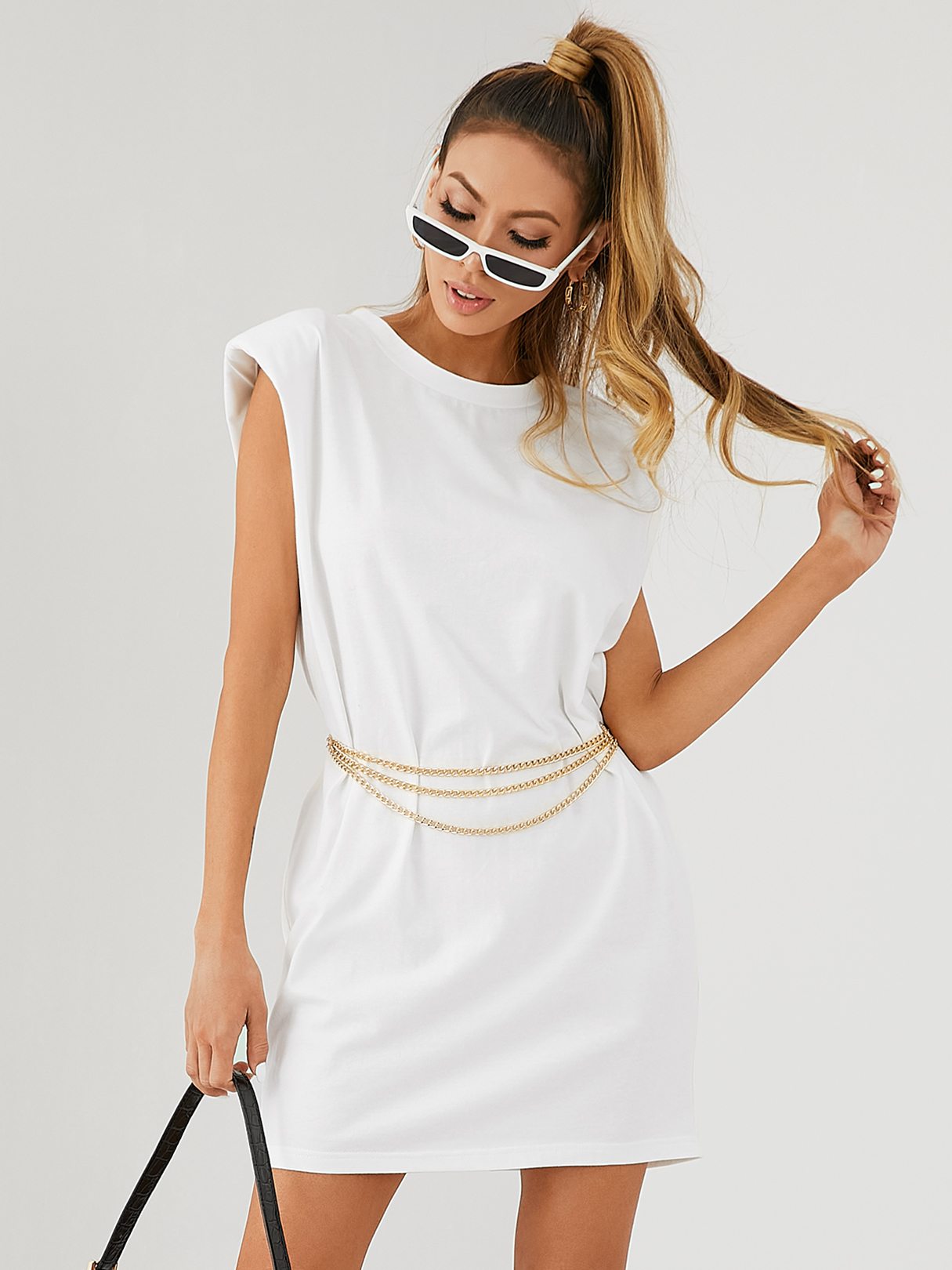 Round neck Padded shoulder design Sleeveless Mini Dress