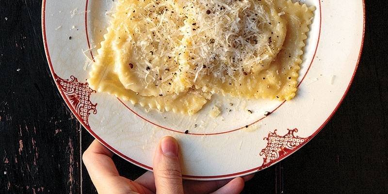 Pear and Cheese Ravioli (Cacio e Pere)