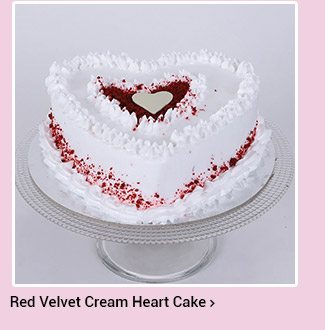 red-velvet-heart-cake