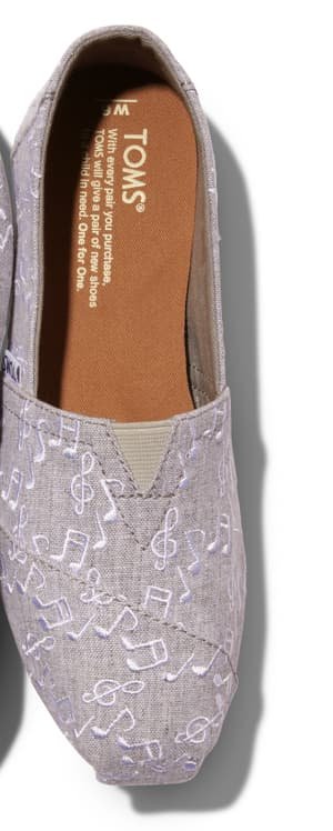 Chambray Embroidered Music Notes Women's Classics