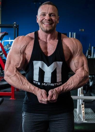 MTS Stringer Tank (Black)