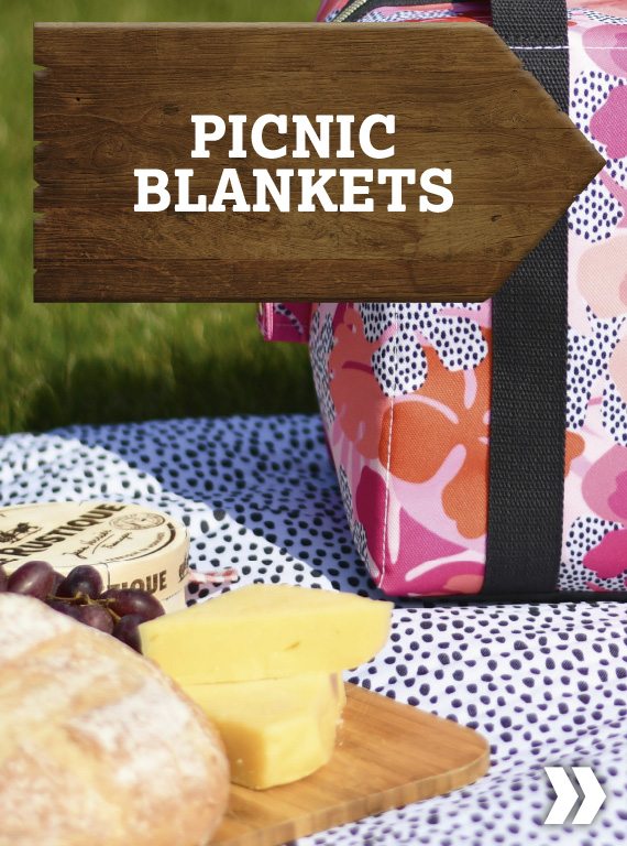 PICNIC BLANKETS