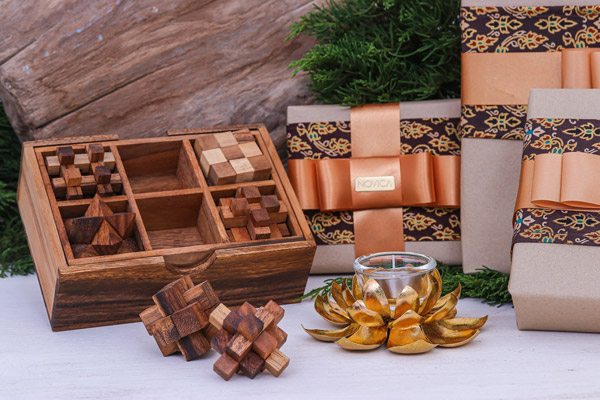 NOVICA's Premium Gift Wrap