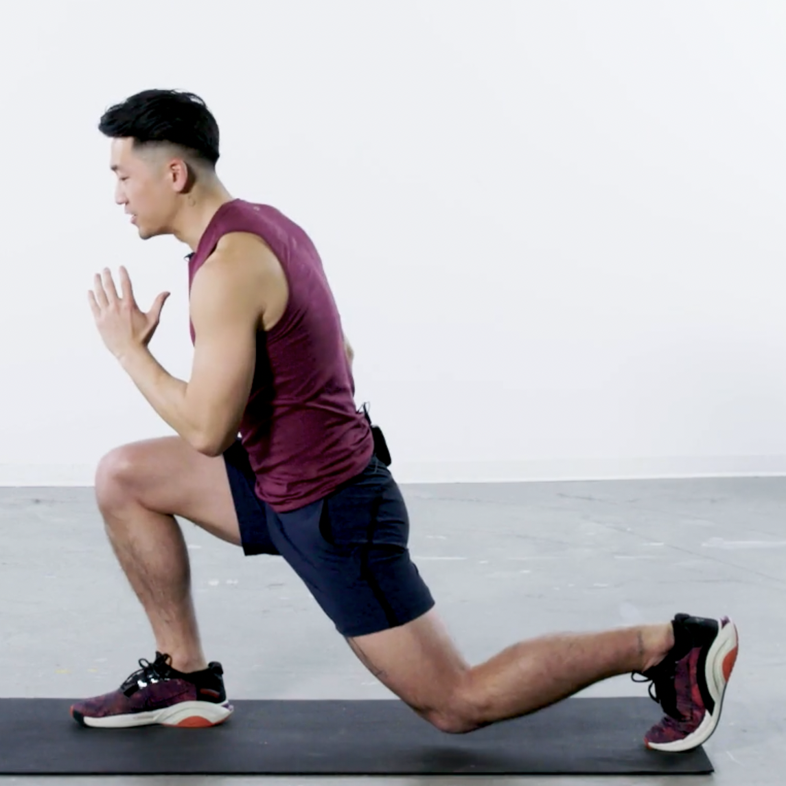Try This Lunge to Add an Athletic Upgrade Your Leg Day Workout