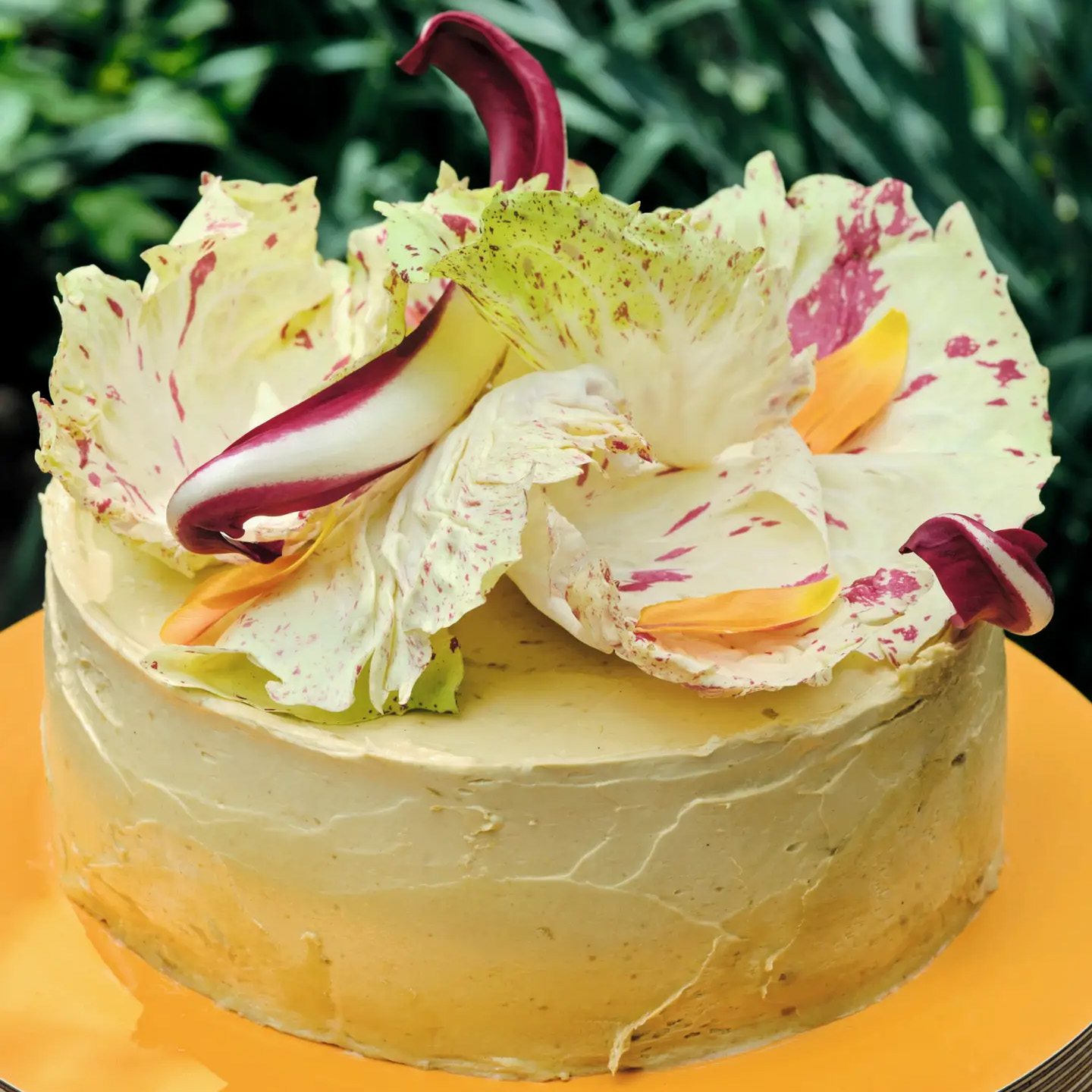 How to Assemble a Layer Cake