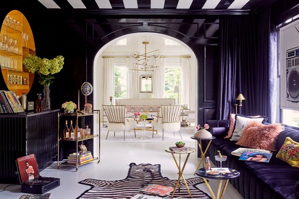 A Room We Love from the 1stDibs 50: <br>Charlotte Lucas Design