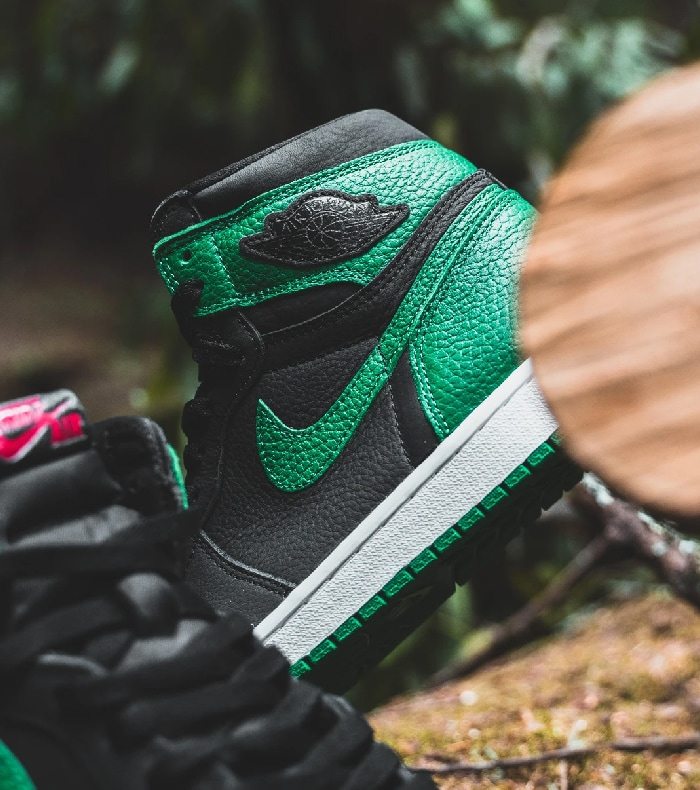 Air Jordan Retro 1 'Pine Green'