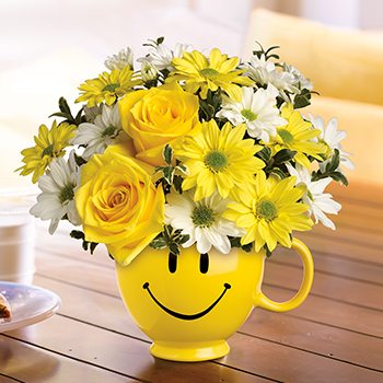 Teleflora's Be Happy Bouquet with Roses