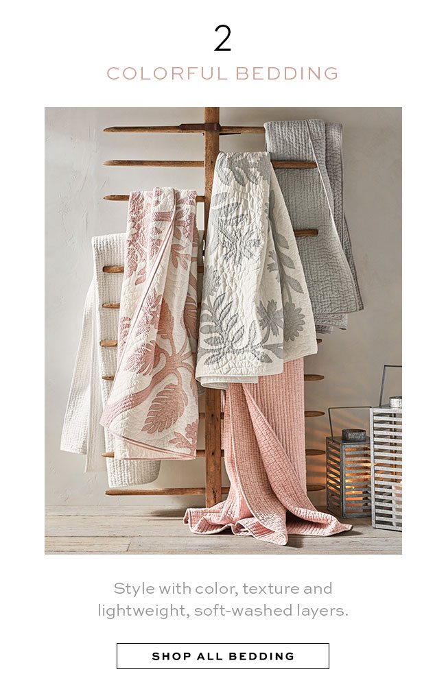 2 COLORFUL BEDDING