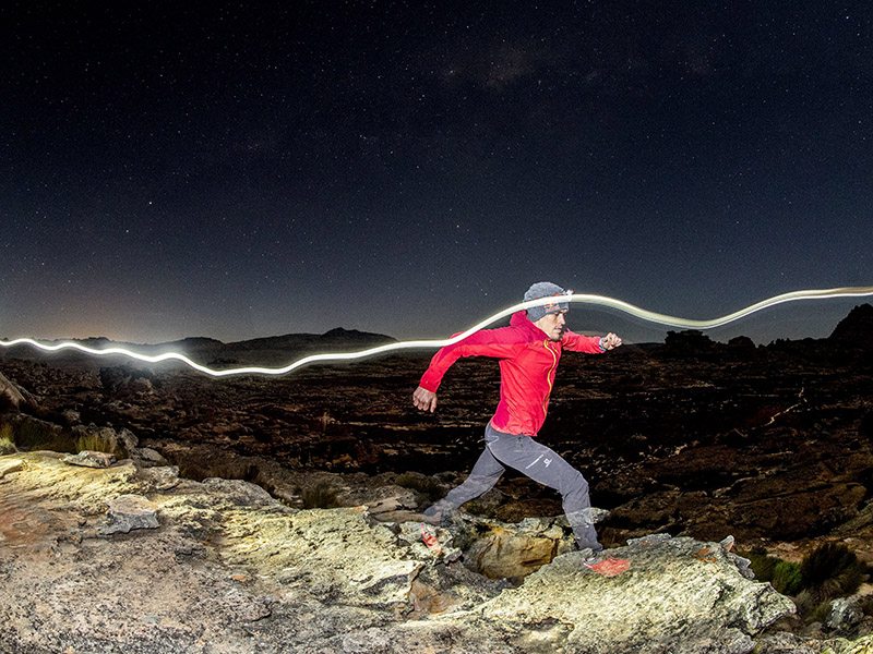 7 TIPS FOR RUNNING IN THE DARK