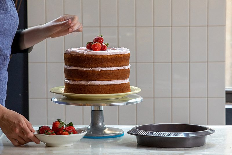 Experience the best of baking with Saveur Selects 