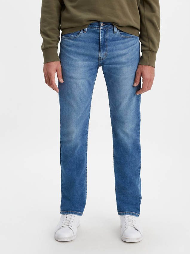 SHOP JEANS AT 40% OFF