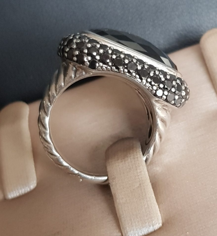 Image of David yurman  Waverly Limited-Edition Ring with Black Onyx and Black Diamonds