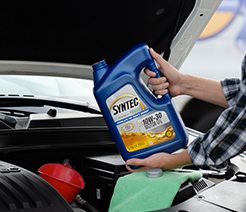 pouring syntec into engine