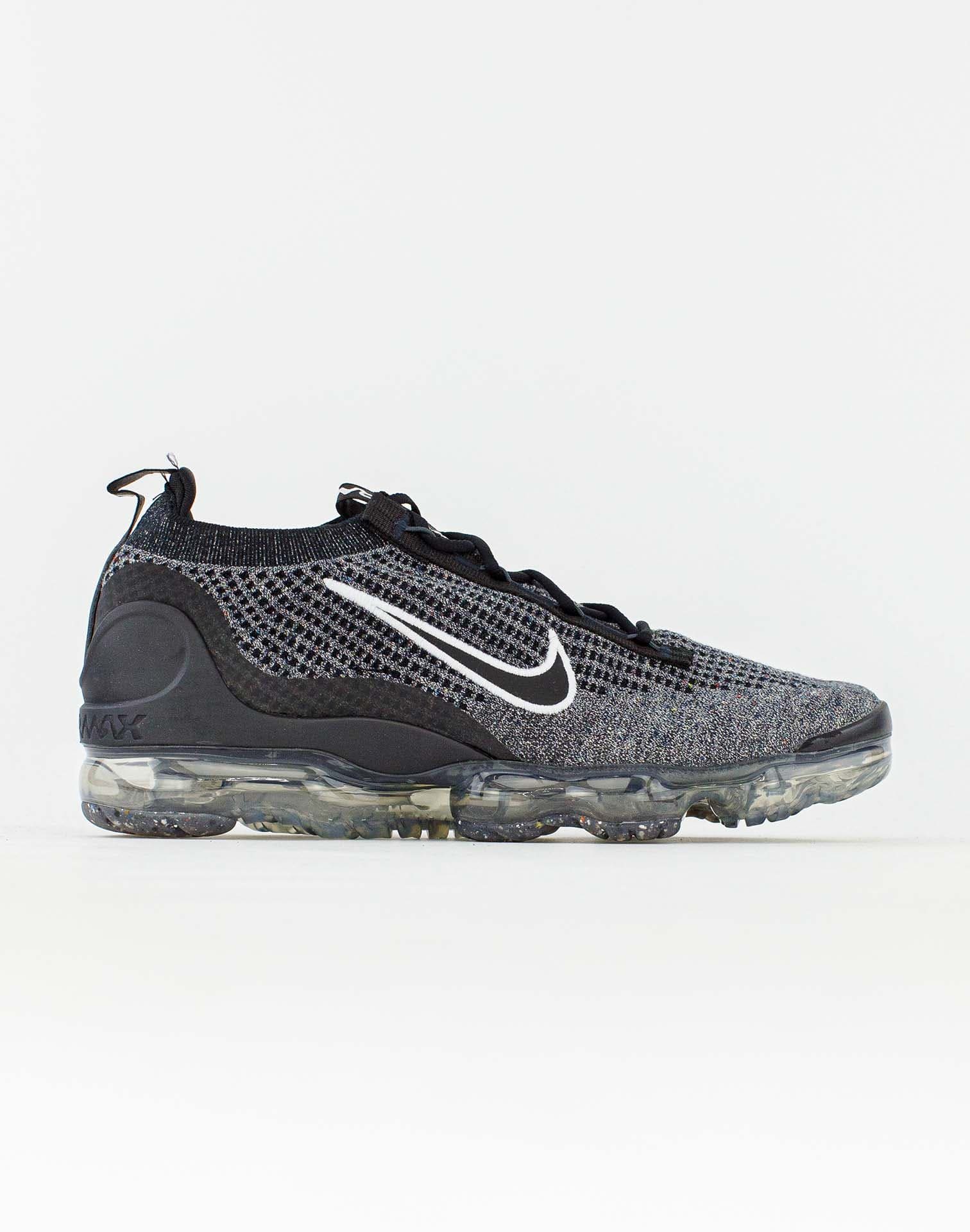 NIKE AIR VAPORMAX 2021 FK