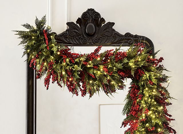 the insta-famous garland is back-but not for long