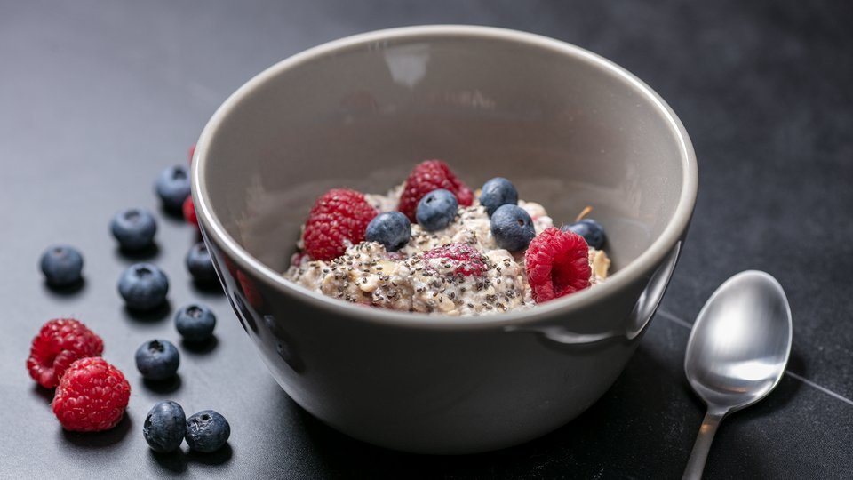 MetaBurn90: Overnight Oats and Berries Thumbnail