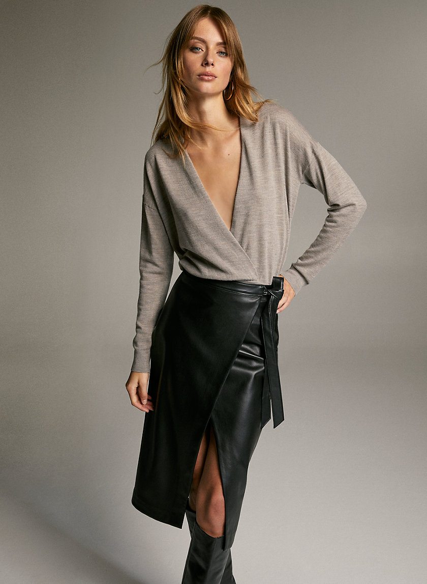 New weather-appropriate things are here - Aritzia Email Archive