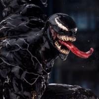 Venom 1:10 Scale Statue by Iron Studios