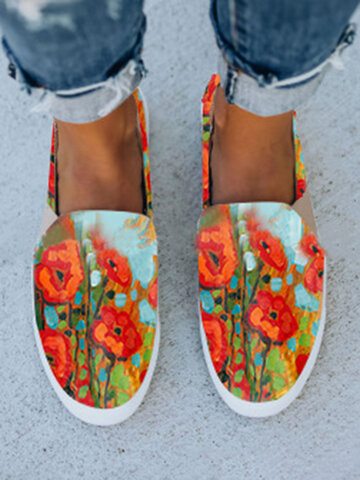 Stylish Printing Calico Canvas Loafers