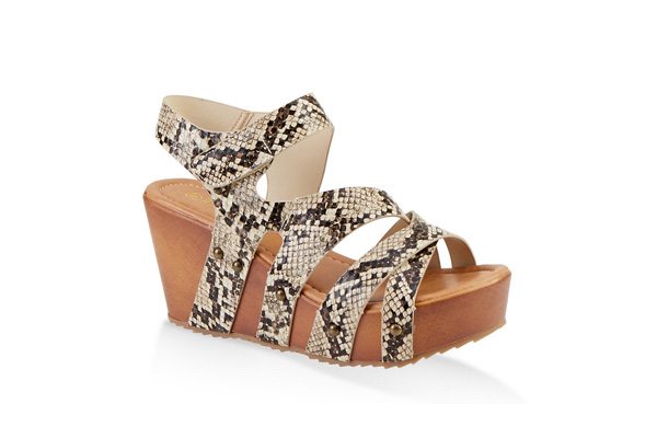 Asymmetrical Band Wooden Wedge Sandals