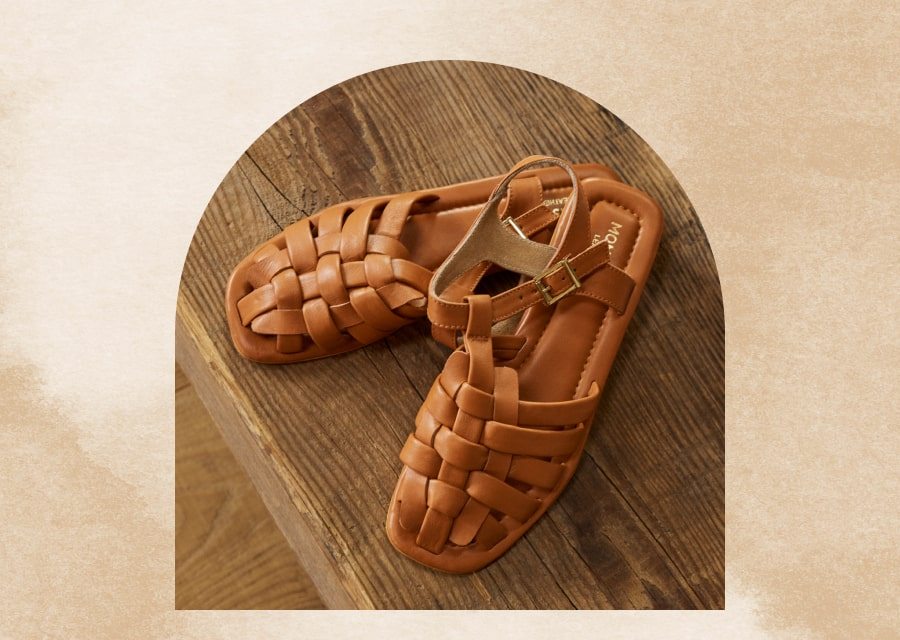 Strap leather covered sandals tan