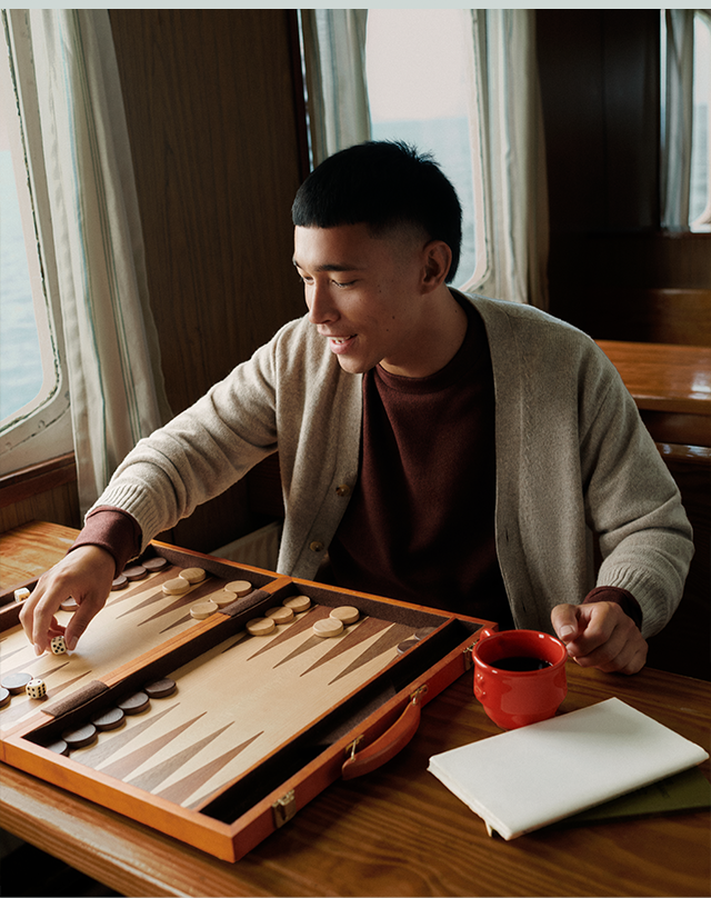 PDP5 - MEN LAMBSWOOL CARDIGAN AND SOFT KNITTED T-SHIRT