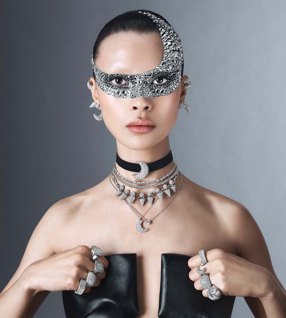 Swarovski Holiday Luna Jewelry Styling