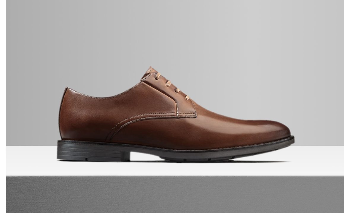 links to product page of Ronnie Walk tan leather