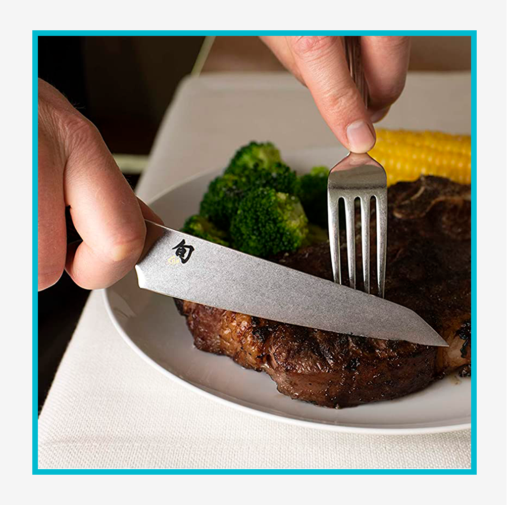 8 Tough Steak Knives That Can Slice Through Meats Fast